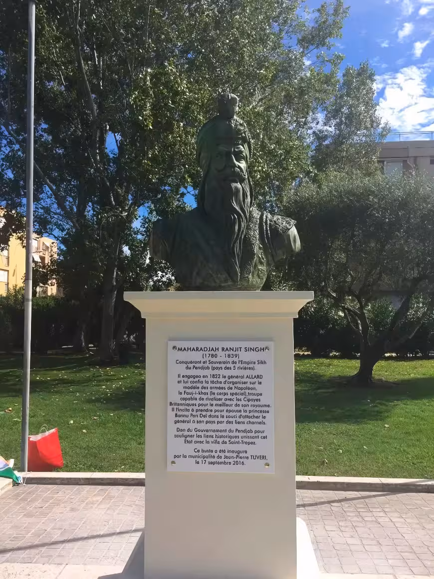 Sikhs in France 2 Maharaja Ranjit Singh statue unveiled in France